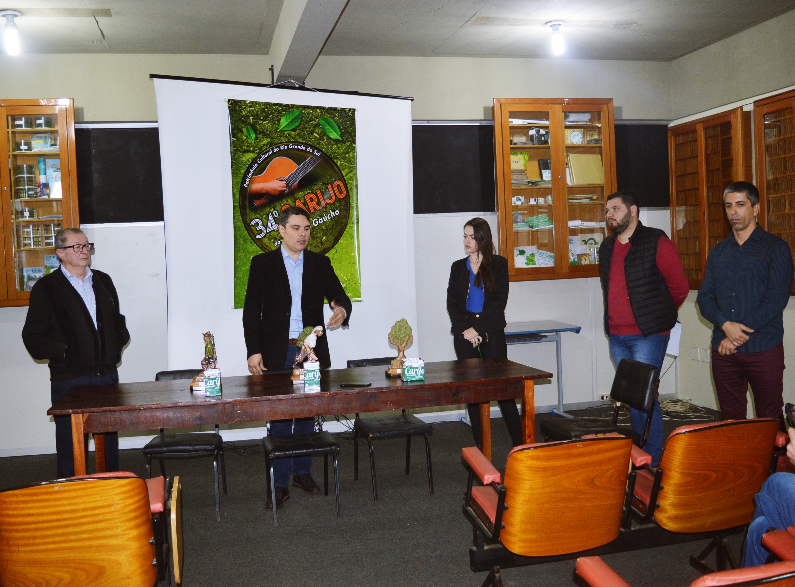 Definida a ordem de apresentação das concorrentes do 34° Carijo