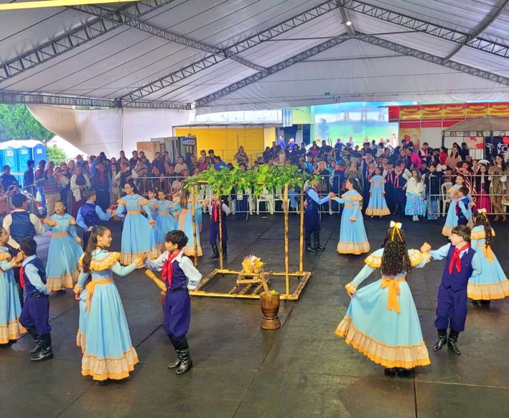  Conheça os vencedores do Carijo Gastronômico, Carijo em Trova e Carijo em Dança do 39º Carijo da Canção Gaúcha