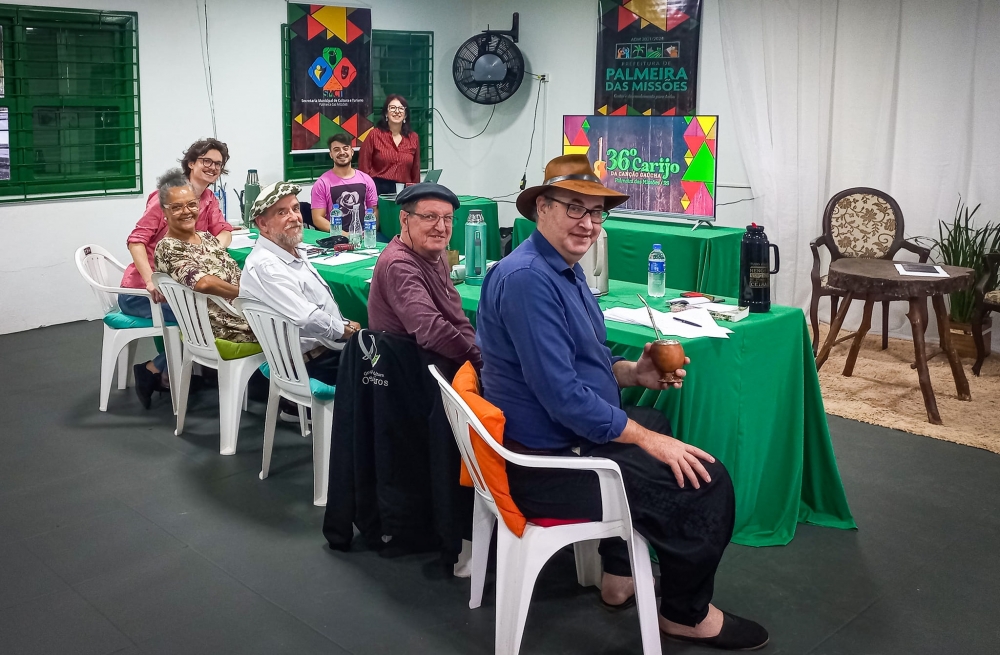 Com novo membro, júri do Carijo realiza triagem das mais de 850 músicas inscritas