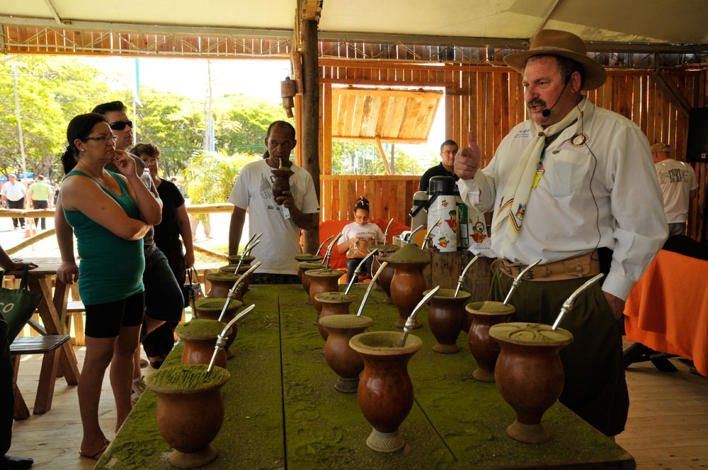 Pela segunda vez, Escola do Chimarrão está presente no Carijo da Canção Gaúcha