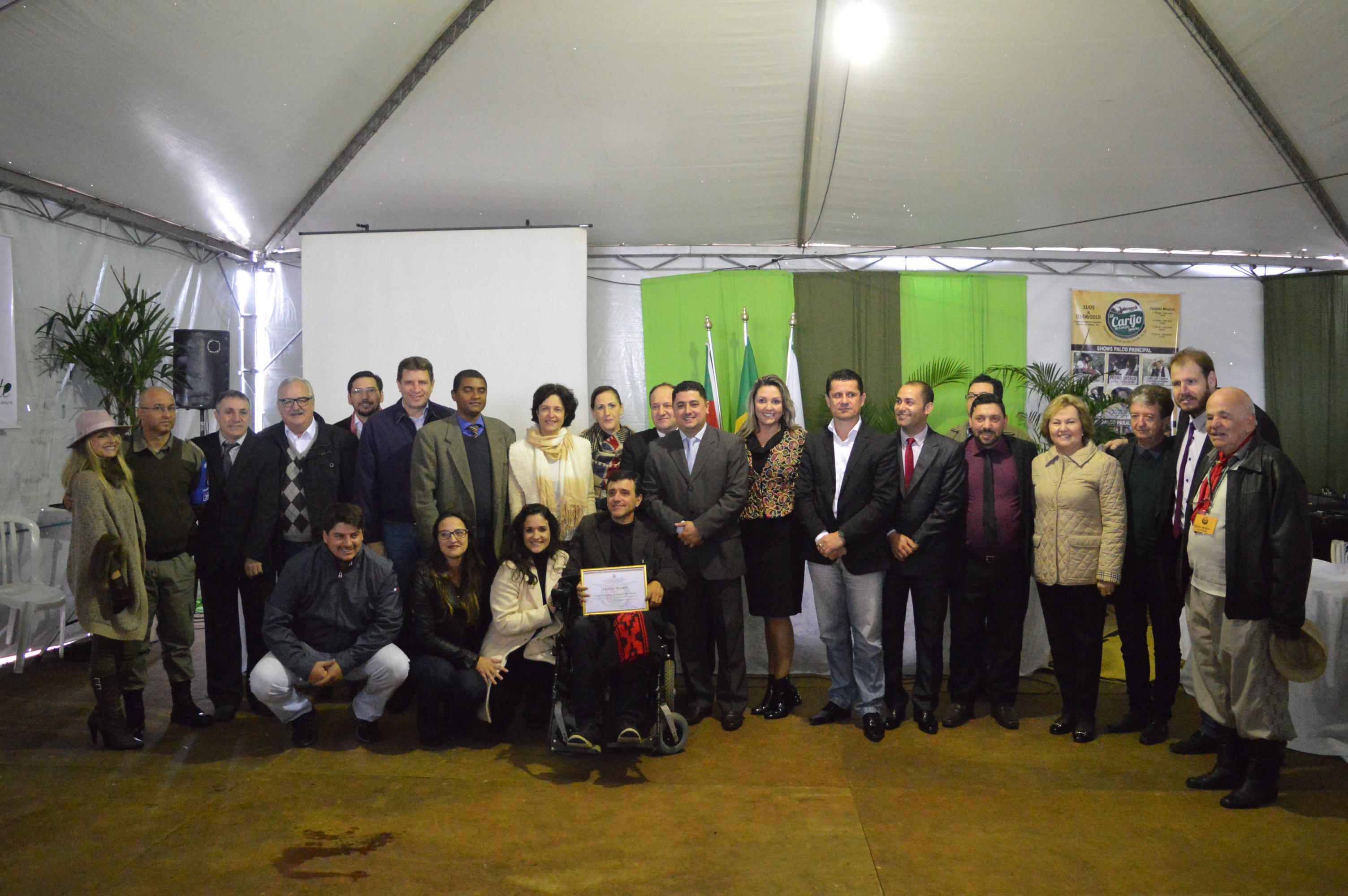 Aurelio Moraes recebe o título de cidadão honorário do município