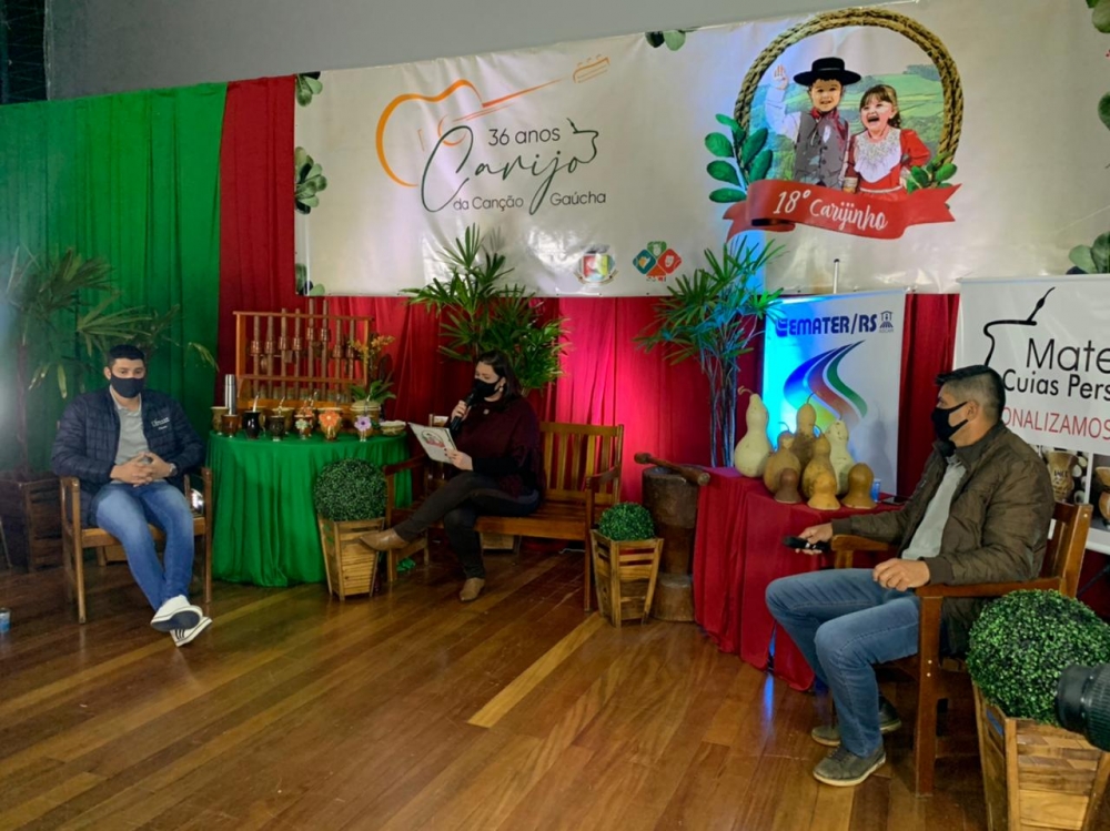 Cuia: Da Lavoura ao Mate